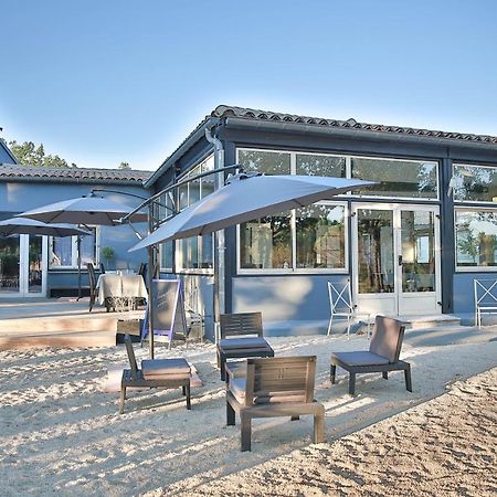 Hotel Restaurant Gite Les Lavandins Saint-Christol  Exterior photo