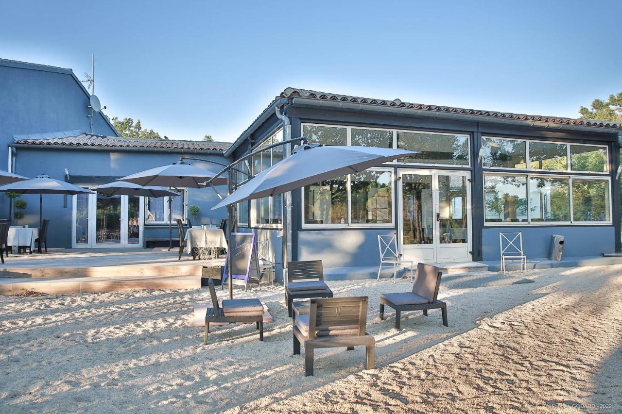 Hotel Restaurant Gite Les Lavandins Saint-Christol  Exterior photo